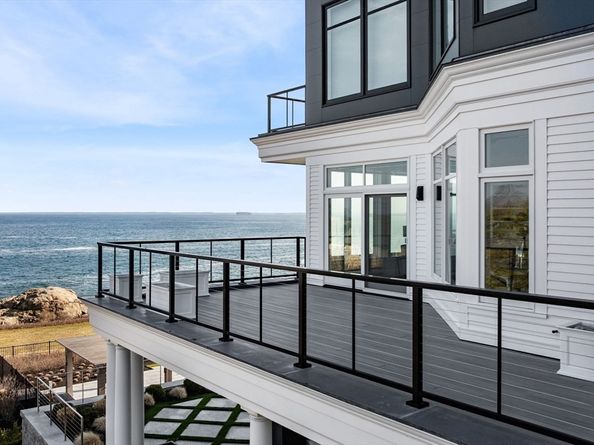 35 Littles Point Road S201, Swampscott MA 01907
