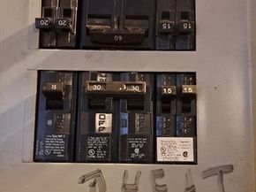 12 Jacob 3, Boston MA 02124