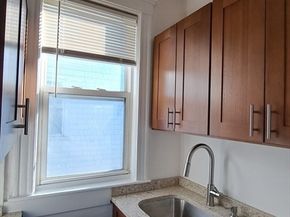 12 Jacob 3, Boston MA 02124