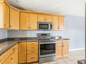 3 Balmy Ln 3, Middleboro MA 02346