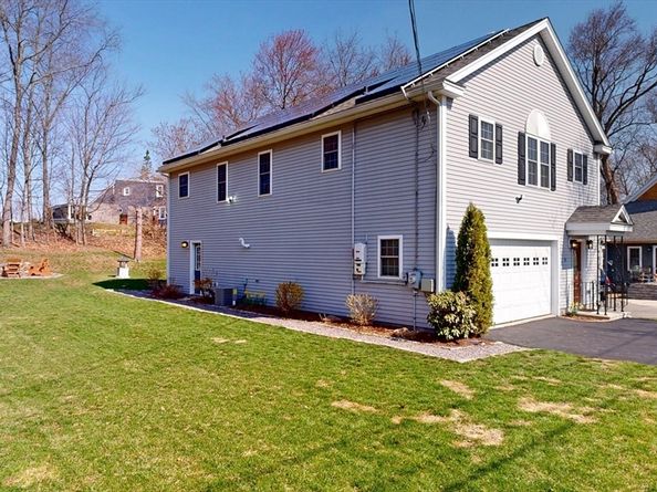 23 Upton Street, Millbury MA 01527
