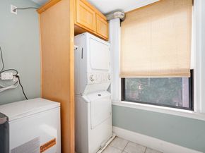 1064 Beacon St 12A, Brookline MA 02446