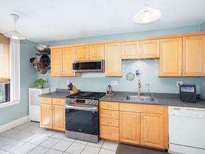 1064 Beacon St 12A, Brookline MA 02446