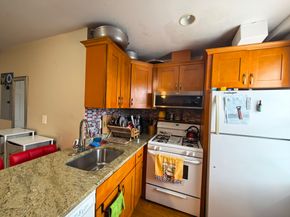 971 Waverly St, Framingham MA 01702