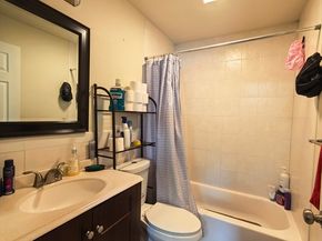 971 Waverly St, Framingham MA 01702