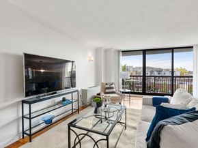 60 Longwood Ave 602, Brookline MA 02446