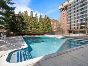 60 Longwood Ave 602, Brookline MA 02446
