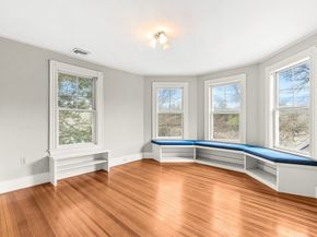 207 Weston Rd, Wellesley MA 02482