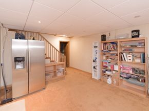 62 Ledgewood Rd, Framingham MA 01701