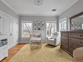 8-10 Ann St 8, Boston MA 02122