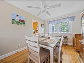 15 D St, Hull MA 02045
