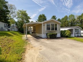 131 Pine Ave, Sturbridge MA 01566