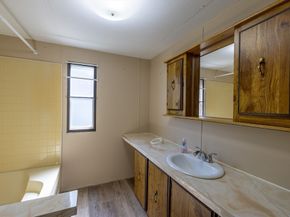 131 Pine Ave, Sturbridge MA 01566