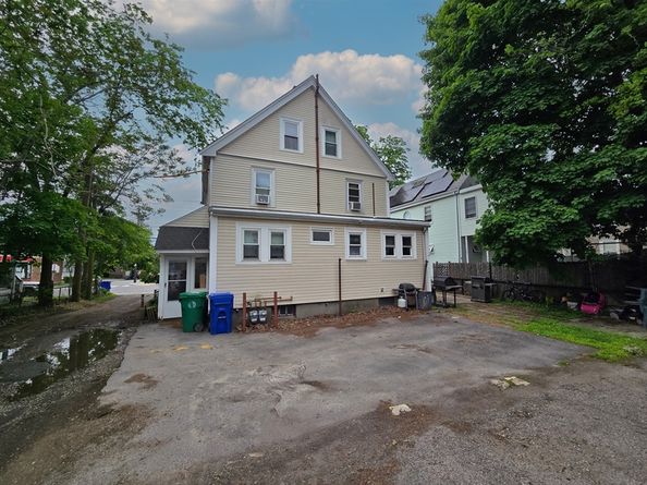 236-238 Adams St, Newton MA 02458