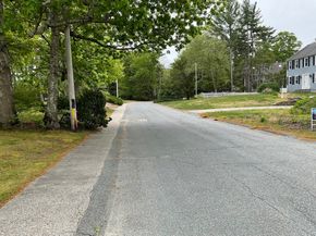 7 Bisbee Dr, Carver MA 02330