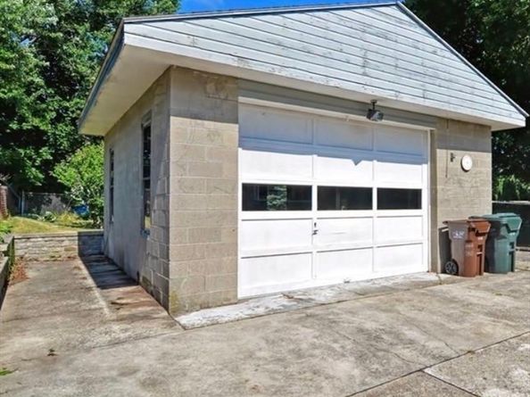 41 Highland St, Auburn MA 01501