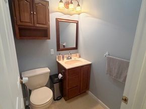 276 New Sherborn Rd, Athol MA 01331