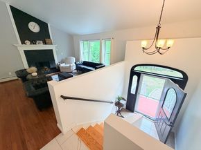 276 New Sherborn Rd, Athol MA 01331