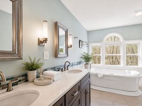 25 Magnolia Ave, Manchester MA 01944