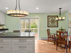 25 Magnolia Ave, Manchester MA 01944