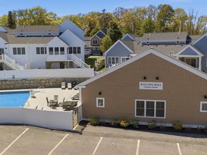 91 Newfield Street 41, Plymouth MA 02360