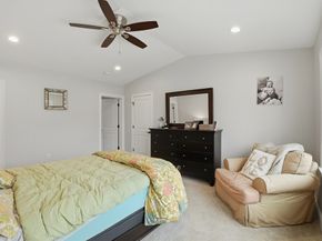 91 Newfield Street 41, Plymouth MA 02360