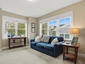 91 Newfield Street 41, Plymouth MA 02360