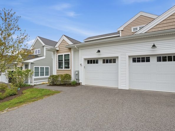 91 Newfield Street 41, Plymouth MA 02360