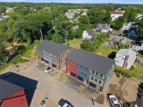 87 Neponset St 11, Canton MA 02021