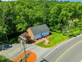 125 Ipswich Rd, Topsfield MA 01983