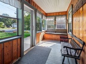 89 Elm St, Blackstone MA 01504