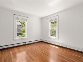 81 Brook Rd 81, Weston MA 02493
