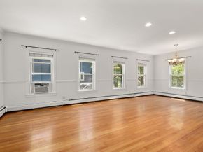81 Brook Rd 81, Weston MA 02493