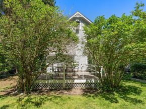 81 Brook Rd 81, Weston MA 02493