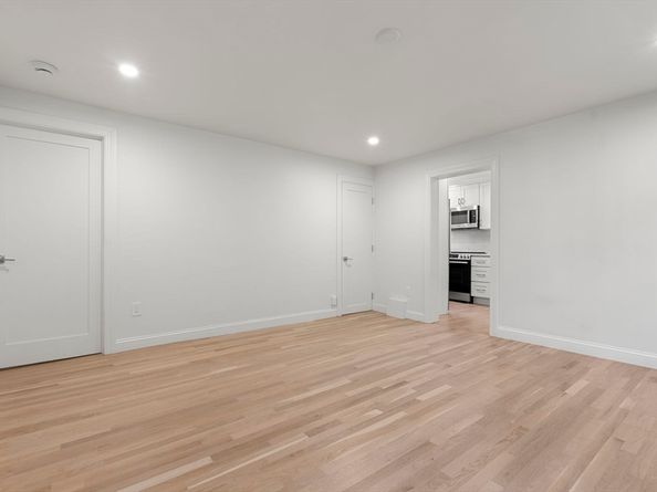 85 School Street 1, Boston MA 02129