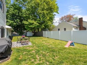 21 Randall Rd, Maynard MA 01754