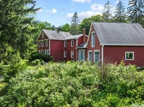 12 Mill Stone Rd, West Brookfield MA 01585