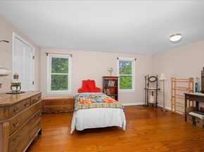 12 Mill Stone Rd, West Brookfield MA 01585