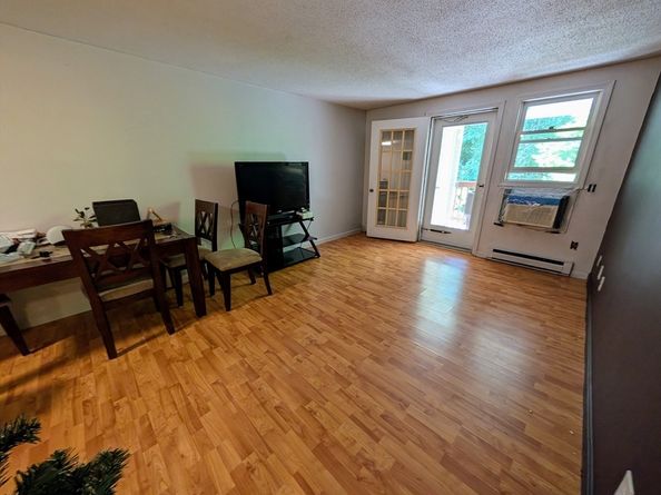 182 Heritage Dr 182, Northbridge MA 01588