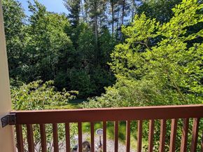 182 Heritage Dr 182, Northbridge MA 01588