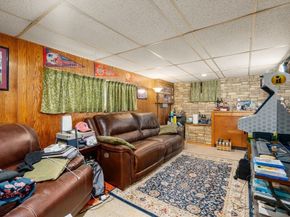 12 Ruby Rd, Saugus MA 01906