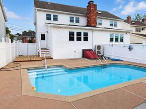 41 Burnett Rd 41, Revere MA 02151