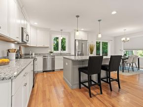 13 Lower Rd, Westford MA 01886