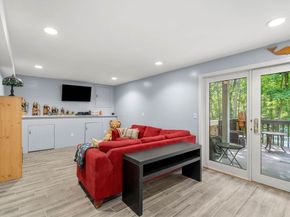 4 Deer Haven Rd, Beverly MA 01915