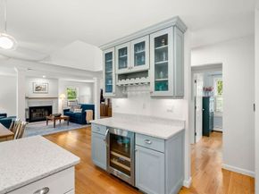 4 Deer Haven Rd, Beverly MA 01915