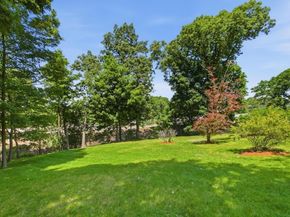 305 Central St, Newton MA 02466