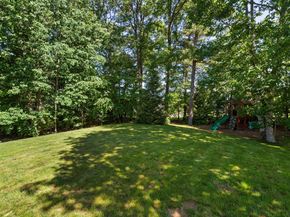 49 Larson Ave, Leominster MA 01453