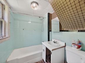 13 Percy Ave, Reading MA 01867