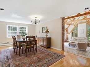 89 Main St, Westford MA 01886