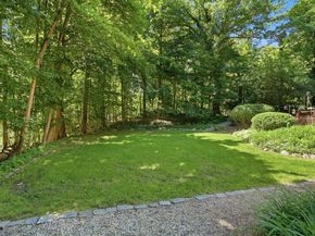 89 Main St, Westford MA 01886